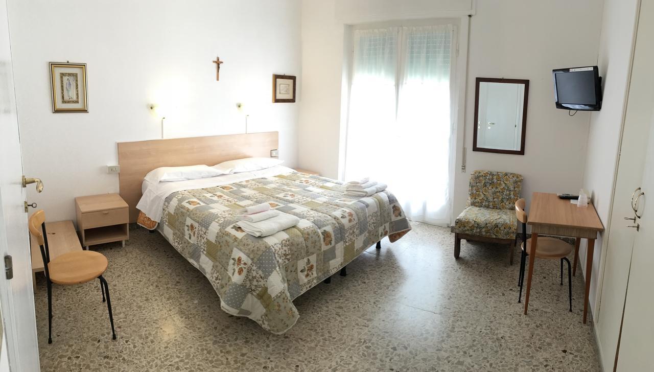Hotel Casa Diomira Lido di Camaiore Exteriér fotografie